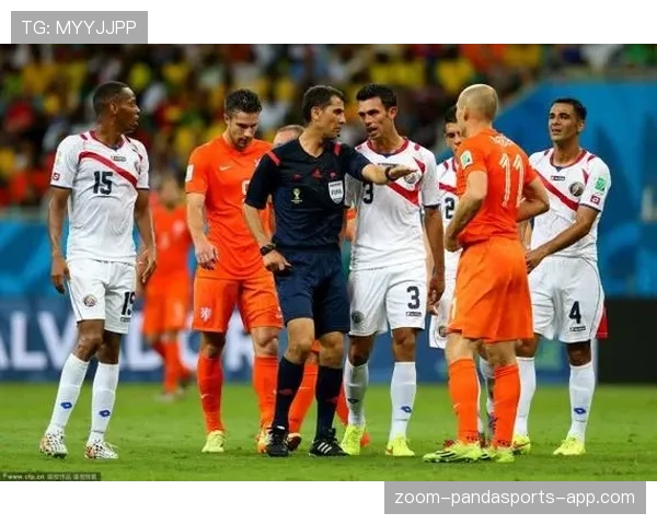 人墙规则详解及裁判判罚标准解析